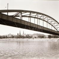 1977 Szegedi városképek, 13 db szabadon felhasználható vintage negatív, 6x8 cm