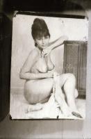 cca 1970 Akt reprók különféle forrásokról, tekercs negatívon, 24x36 mm