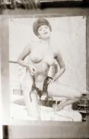 cca 1970 Akt reprók különféle forrásokról, tekercs negatívon, 24x36 mm