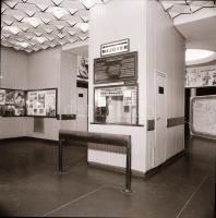 1982 Budapest, Bem mozi külső-belső felvételei, 7 db szabadon felhasználható negatív, 6x6 cm