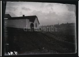 cca 1926 Budapest, Tabán, Kerny István (1879-1963) üveglemez negatívjairól készült 3 db mai nagyítás, 18x13 cm