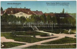 Sepsiszentgyörgy, Sfantu Gheorghe; Mária királyné tér, vármegyeház / square, county hall