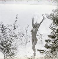 cca 1978 Aktfotók vintage negatívjai, 7 db felvétel, 6x6 cm / 7 erotic photo negatives, 6x6 cm