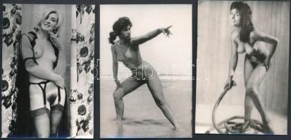 cca 1965 Trafikos fényképek, a cigerettás dobozok alá csúsztatott 13 db finoman erotikus fénykép, 6x...