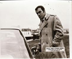 ,,Nincs szebb a rossz időnél" című film állóképei, 30 db negatív, ezekről készültek a mozik előcsarnokában kiállított, új filmek reklámozására szolgáló fényképek, 4x7 cm