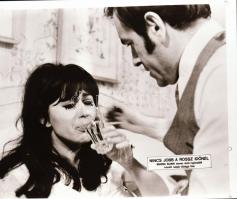 ,,Nincs szebb a rossz időnél" című film állóképei, 30 db negatív, ezekről készültek a mozik elő...