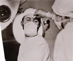 ,,Kardiogram" című film állóképei, 29 db negatív, ezekről készültek a mozik előcsarnokában kiál...