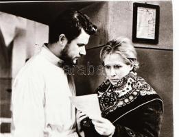 ,,Kardiogram" című film állóképei, 29 db negatív, ezekről készültek a mozik előcsarnokában kiál...