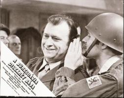 ,, A burzsoázia diszkrét bája" című francia film állóképei, 24 db negatív, ezekről készültek a ...