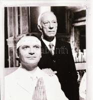 ,,A keresztapa másik arca" című olasz-francia film állóképei, 50 db negatív, ezekről készültek a mozik előcsarnokában kiállított, új filmek reklámozására szolgáló fényképek, 4x7 cm és 6x6 cm