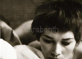 ,,Hogyan felejtsük el életünk legnagyobb szerelmét?" című magyar film állóképei, 25 db negatív,...