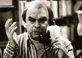 ,,Hogyan felejtsük el életünk legnagyobb szerelmét?" című magyar film állóképei, 25 db negatív,...