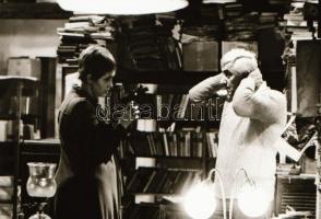 ,,Hogyan felejtsük el életünk legnagyobb szerelmét?" című magyar film állóképei, 25 db negatív,...