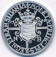 DN "Magyar tallérok utánveretben - Báthory Zsigmond tallérja 1589" Ag emlékérem tanúsítván...
