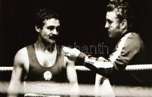 ,,Pofonok völgye, avagy Papp Lacit nem lehet legyőzni" című magyar film állóképei, 25 db negatí...