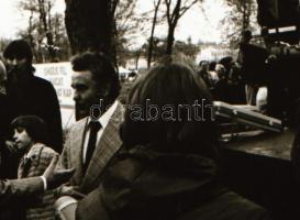 ,,Pofonok völgye, avagy Papp Lacit nem lehet legyőzni" című magyar film állóképei, 25 db negatí...