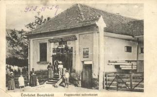 1925 Bonyha, Szászbonyha, Bahnea; Fogyasztási szövetkezet üzlete és saját kiadása. Lang Henrik fényképészeti műterme / ccooperative shop (r)