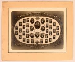 1933 Kaposvári Felsőkereskedelmi Iskola tanárai és végzett növendékei, kistabló 38 nevesített portré...