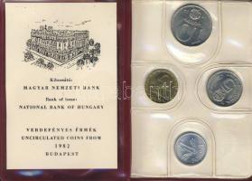 1982. 2f-10Ft 9klf db díszes szetben T:1