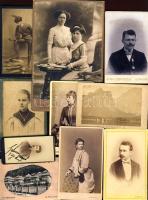 Kis fotó tétel: 10 db keményhátú fotó és fotósorozat