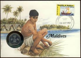 Maldív szigetek 1987. 3c "hajó" bélyeg/ 1982. 1R "címer" fémpénz érmés borítékon