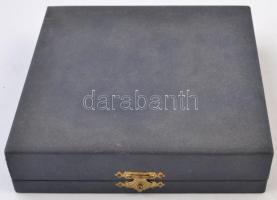 ~1970-1980. "A József Attila Gimnázium és Szakközépiskola 25. évfordulója" Br plakett, ere...