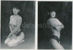 Csipkebugyiban, 2 db erotikus fotó, 15,5x11 cm / 2 erotic photos, 15,5x11 cm