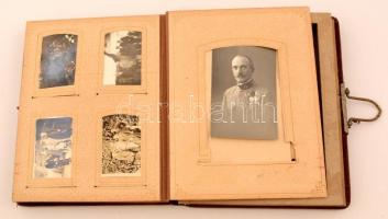 cca 1890-1918 Nemes és főúri családok fényképeit (66 db) tartalmazó fotóalbum fémveretes vászonkötés...