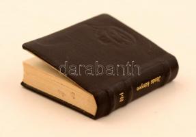 Babits Mihály válogatott versei. Szekszárd, 1976, Szekszárdi Minatűrkönyv-gyűjtők Klubja. Kiadói bor...