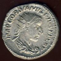 III.Gordianus 238-244 Antoninian Ag 4,77g T:2/3+