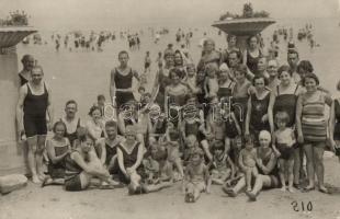 1927 Siófok, Balaton part, fürdőzők, Nagy István fotó szalon, photo