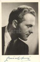 Pataky Jenő színész saját kezű aláírásával / with his own signature