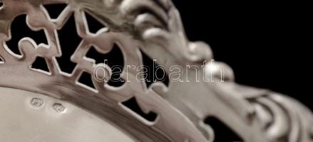 Ezüst(Ag) áttört peremű tálka, jelzett, d: 11 cm, nettó: 43,1 g