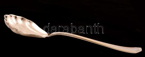 Ezüst(Ag) kagylós kaviáros kanál, jelzett, h: 12,3 cm, nettó: 23,4 g