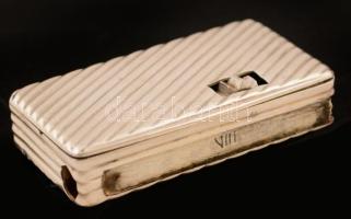 Ezüst(Ag) öngyújtó, szerkezet nélkül, jelzett, 5,7x3x1,2 cm, nettó: 45,7 g