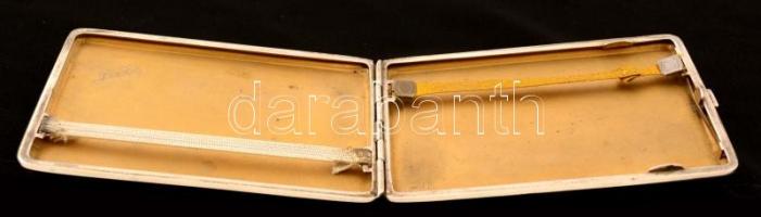 Ezüst(Ag) zománcozott cigarettatárca, belsejében "Pista" gravírozással, jelzett, 8x12x1 cm...