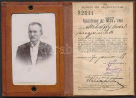 1897 a Magyar királyi államvasutak félárú utazásra jogosító fényképes igazolványa megyei írnok részé...