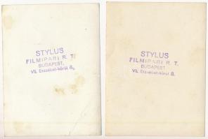 Jelentek a János vitéz című színdarabból, és egy filmforgatásról, több fotó pecséttel jelzett(Stylus...