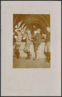 Kórus a karzaton, fotólap, 14×9 cm