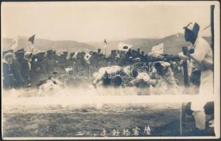 cca 1930-1940 (?) Gátfutás japán katonai ünnepélyen, fotólap, hátulján feliratozva, 9×14 cm