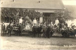 1929 Komárom, Komárno; Új harangok érkezése, feldíszített szekerek / Inauguration of the new Bells, Kissl photo