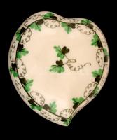 Herendi petrezselyemmintás porcelán ékszertartó dobozka, kézzel festett, jelzett, hibátlan, 7x7x5 cm