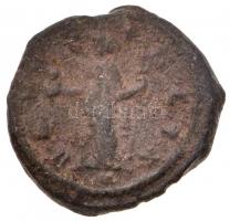 Római Birodalom / Róma / Severina 274-275. AE Denár (3,76g) T:2-,3
Roman Empire / Rome / Severina 2...