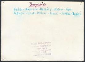 1966 VII. 23. A magyar labdarúgó válogatott (Mészöly, Albert)  a Szovjetunió elleni mérkőzés előtt. ...