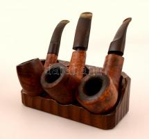 Pipagyűjtemény különféle márkájú és anyagú pipákkal, pipatartókkal, pipaszurkálókkal,  összesen:12+ ...