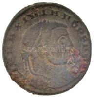 Római Birodalom / Siscia / II. Maximinus 311. AE Follis (6g) T:2- Roman Empire / Siscia / Maximinus II 311. AE Follis "D N MAXIMINVS P F AVG / GENIO AV-GVSTI - Crescent-Digamma - SIS" (6g) C:VF RIC VI 207.