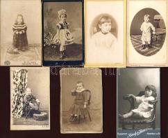 Gyermekek 7 db keményhátú fotó az  1800-as évekből