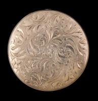 Ezüst(Ag) púdertartó ornamentikus mintával, jelzett, tükör nélkül(beragasztott papírral), br: 34,3 g