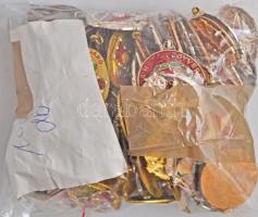 ~1970-1980. 100db-os vegyes tétel, benne "A Haza Fegyveres Szolgálatában - 25 év", "K...