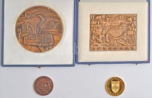 ~1970-1980. Vegyes szocialista plakett, közte: 	
Madarassy Walter (1909-1994) 1973. "Budapest ...